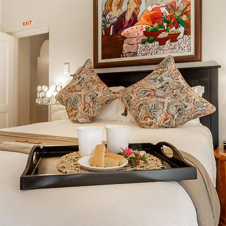 Oliver'S Bed And Breakfast 음툰지니 외부 사진